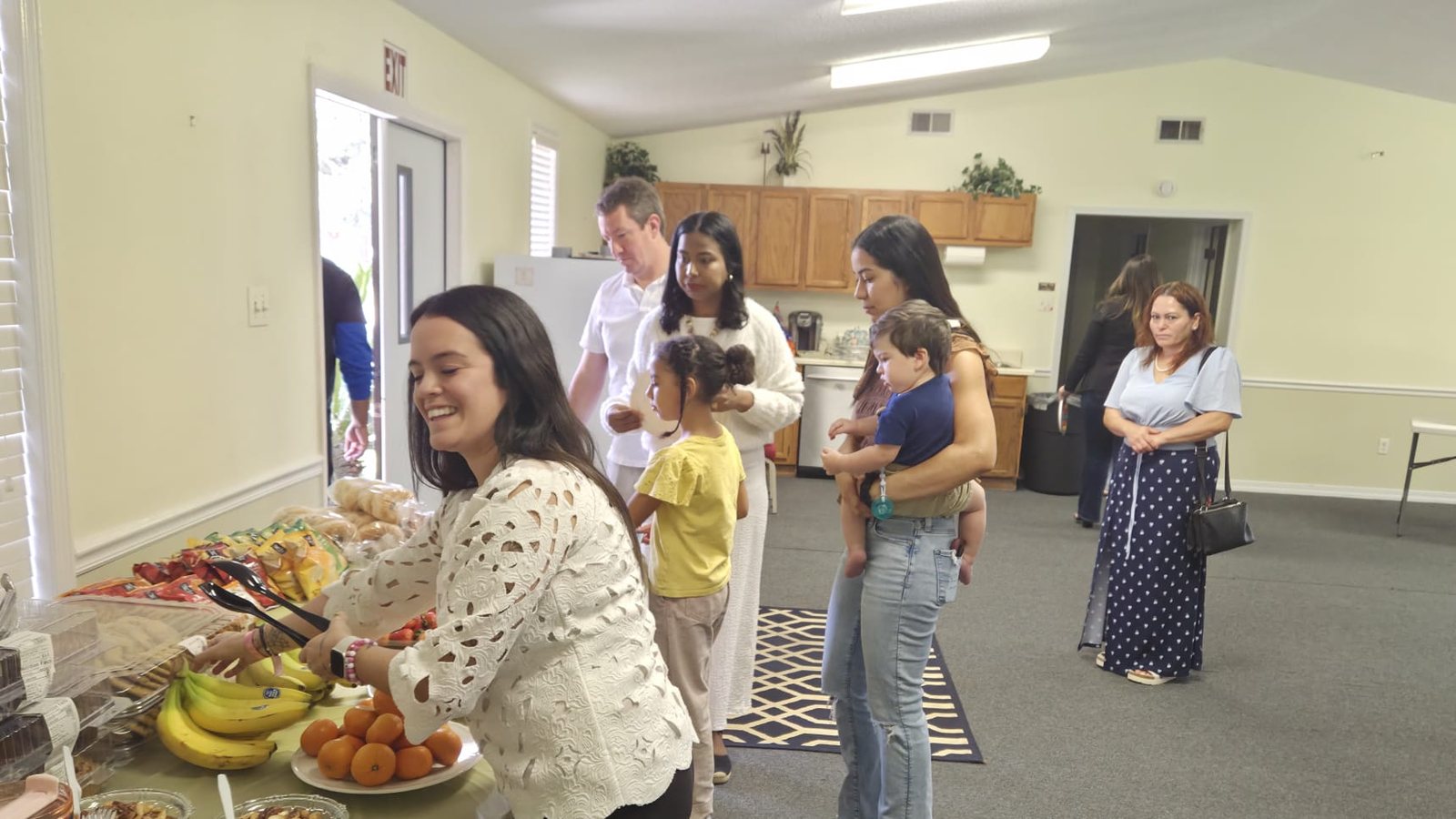 Neighbors sharing a meal after the seminar